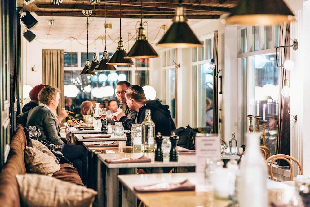 Hotell Laeckoe Lidköping エクステリア 写真