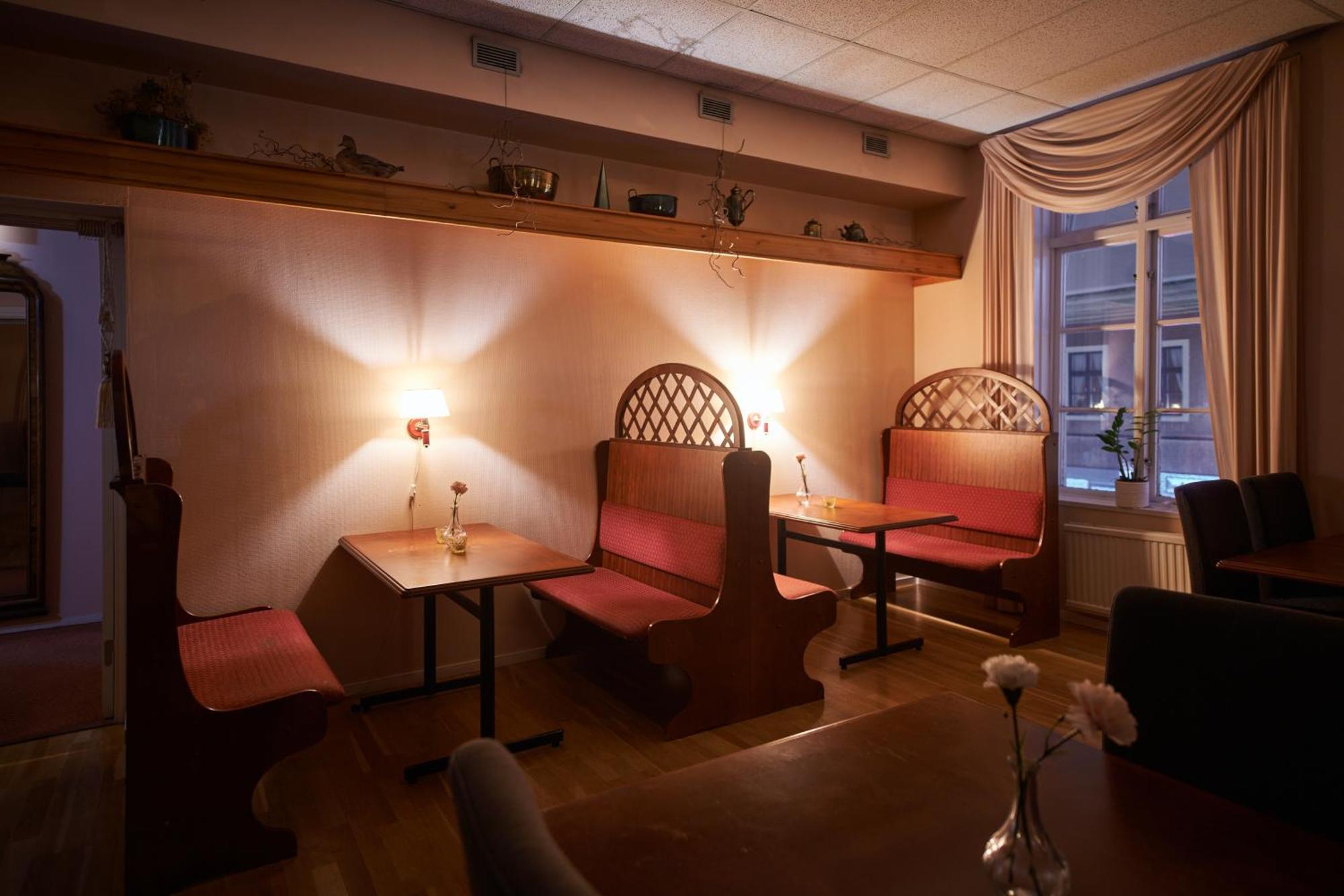 Hotell Laeckoe Lidköping エクステリア 写真