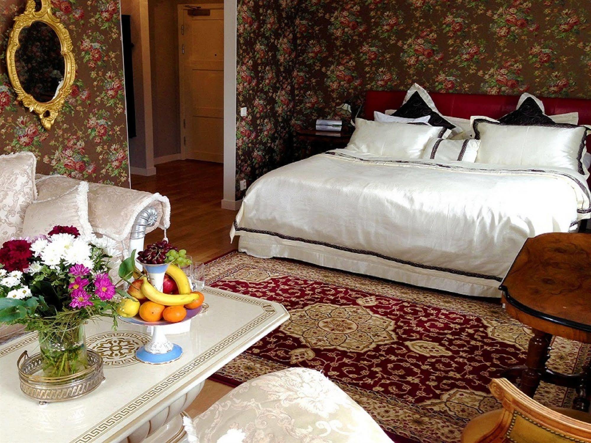 Hotell Laeckoe Lidköping エクステリア 写真