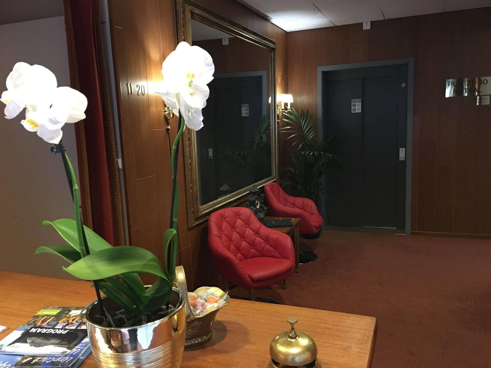 Hotell Laeckoe Lidköping エクステリア 写真