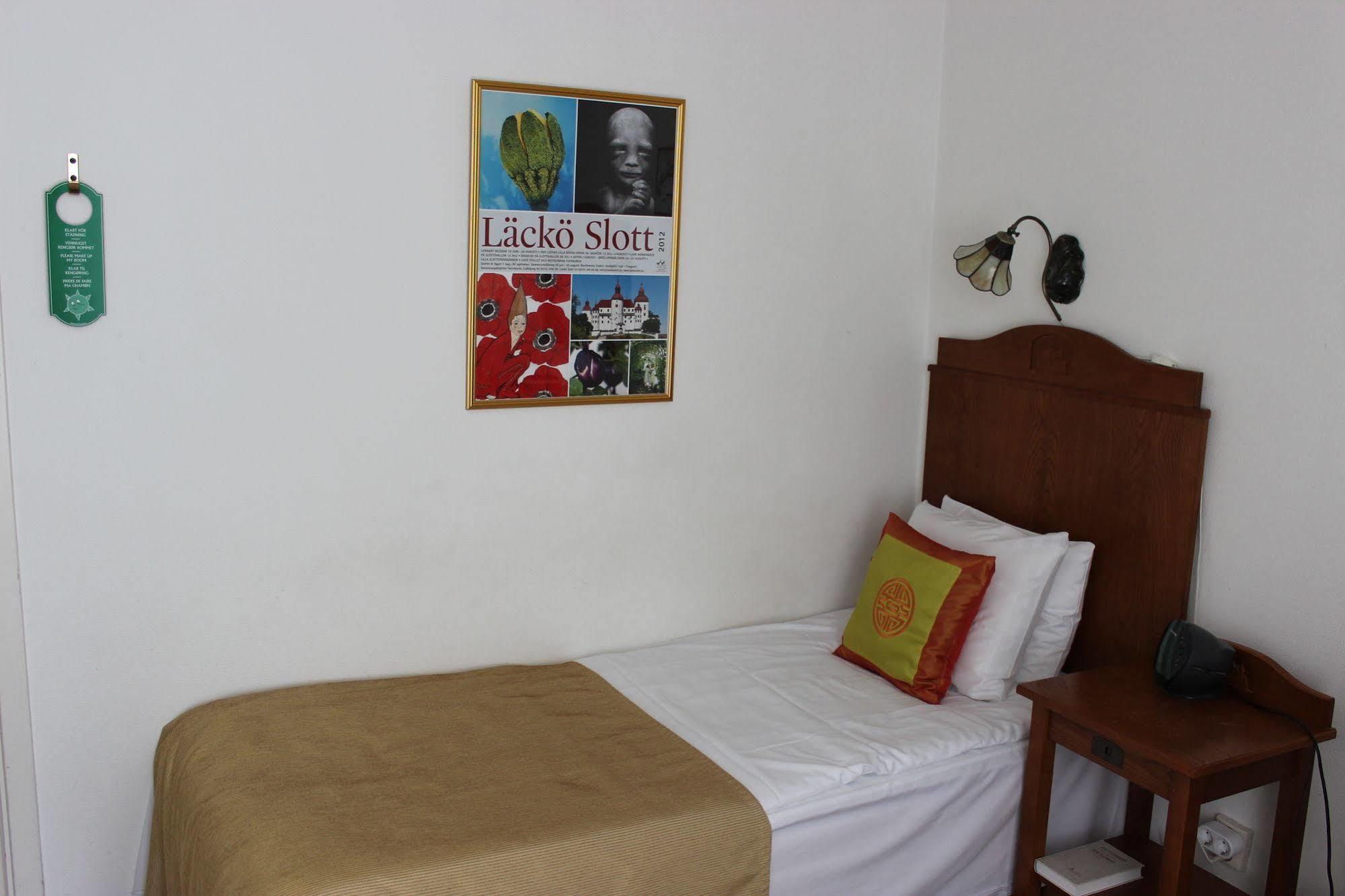 Hotell Laeckoe Lidköping エクステリア 写真